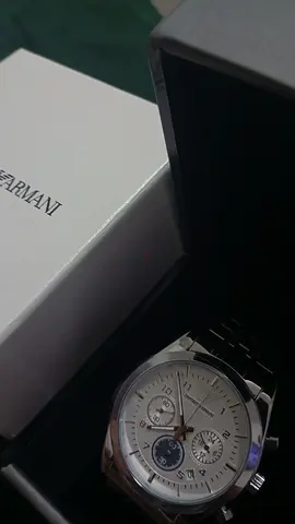 ساعه Emporio Armani