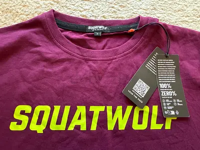 SQUATWOLF Performance T-Shirt in Deep Maroon, size small, NEW