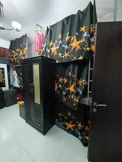 Bedapace in Jumeirah 1 ( appartment ).  Aed 525 only for decent bachelors