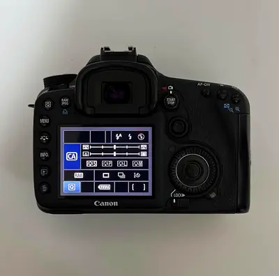 Canon 7D Mark I Body , Very good Condition