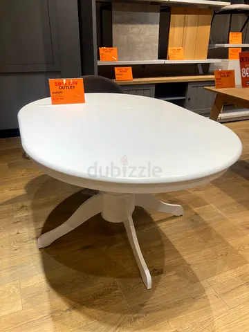 Elegant White Round Dining Table