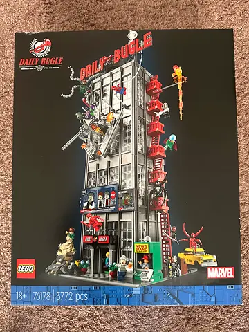LEGO Marvel Daily Bugle Set76178 - 3772 Pieces.