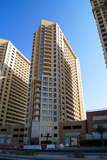 Luxury Living | 1-Bedroom available for sale | LAKESIDE D | IMPZ