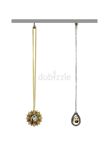 Elegant Ways to Display Your Treasured Memories Hanging Locket Ideas