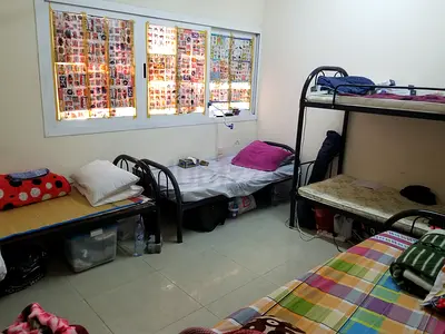 Fully Furnished Executive bed space available for bachelors for South Indian