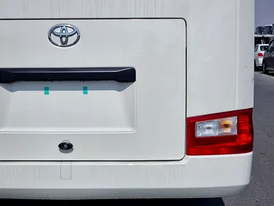 2026 Toyota COASTER — фото 8