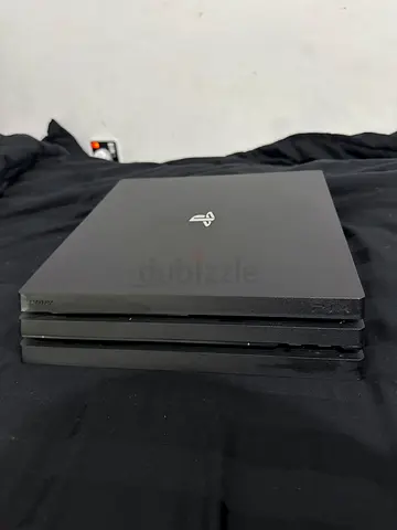 Play station 4 pro