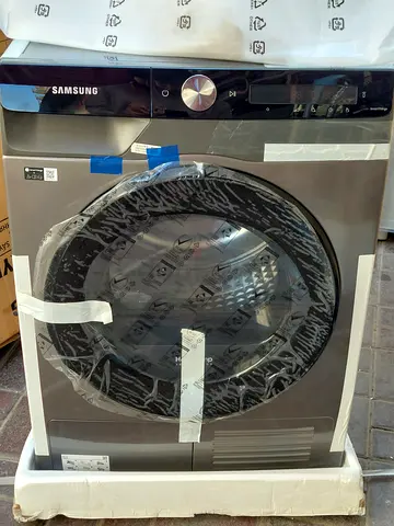 Brand New Stock Samsung Heat Pump Dryer AI Control 8 kg A+++ Energy Efficiency, inox Platinum