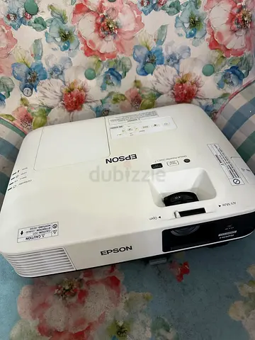 Epson eb-2250eu projector