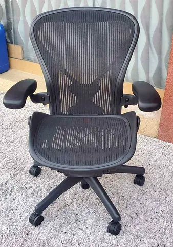 Herman Miller aeron chair for size B and size C both available
