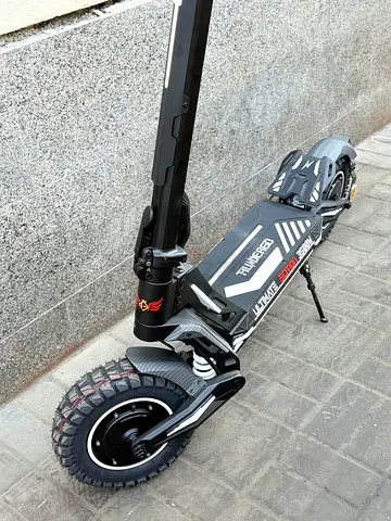 G51 Dual Motor Electric Scooter – 2500W | 48V | High-Speed Beast!