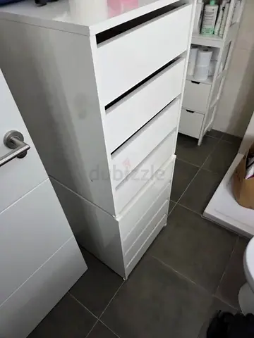 Pristine White 5-Drawer Storage Unit
