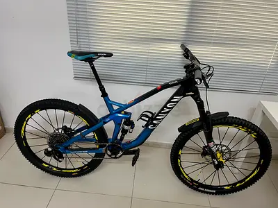 Canyon Strive 9.0 Medium size