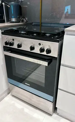 Siemens 4 Burner Full Gas Cooker – 60×60 cm | Germany Quality perfect for fast