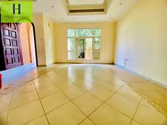Spacious | Duplex | 3bhk Villah | near park | cheque 6