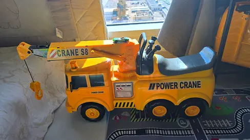 Playgo junior Power Crane ride-on