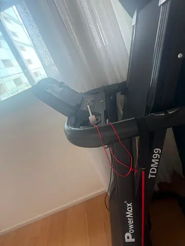 Brand New PowerMax Treadmill for IMMEDIATE SALE!!