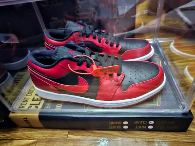 Air jordan 1 Reverse bred(low tops)