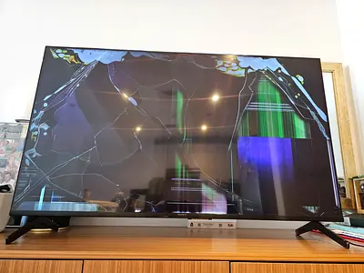 Sony Android TV 55 inch. The screen is broken and needs to be replaced. Model - X85K
