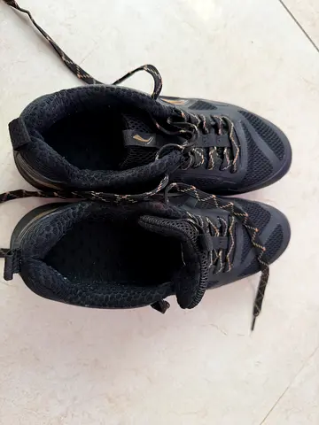 Lining Energy 10 Badminton Shoe UK 8