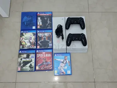 PlayStation 4 with games