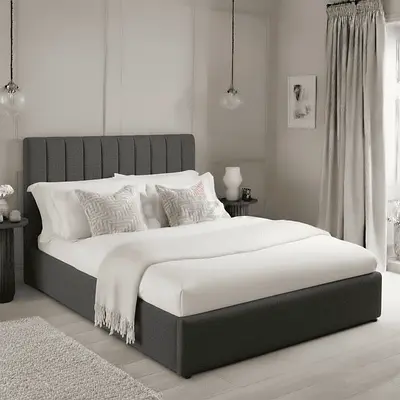 Brand new Queen size bed family bed storage bed nd medical mattress queen bed double bed