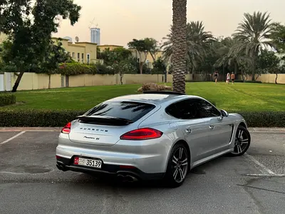 Porsche Panamera 4S PDK / Full service history in agency / no accidents / Mint condition