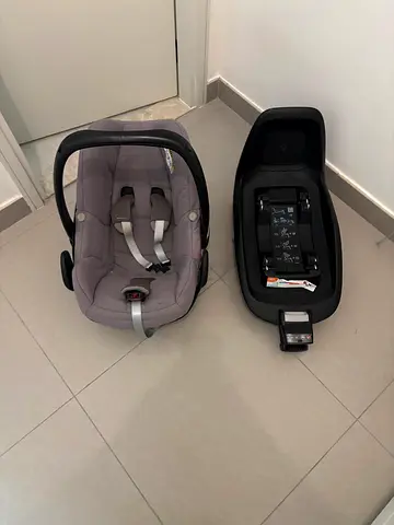 Maxi cosy baby car seat
