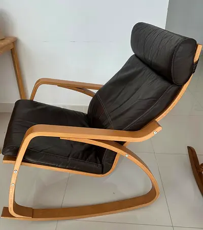 Comfortable Rocking Chair with Sleek Design