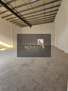 Warehouse for annual rent in Al Jurf Industrial Area 3, with an area of ​​2680 square feet, one 