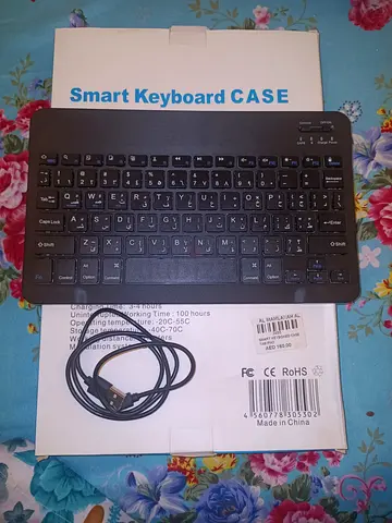 Bluetooth keyboard for tablets