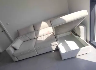 Comfortable Modern Sofa with Storage Feature