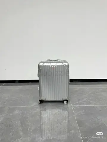 Rimowa classic
