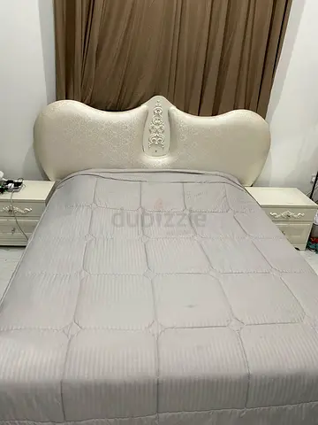 Home Centre bed with mattress for sale.
In very good condition, selling due to travel.