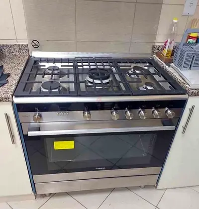 Siemens iQ700 Model Top Gas Oven Electric Cooker  90×60cm Mint Condition