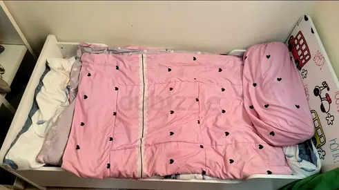 Kids bed