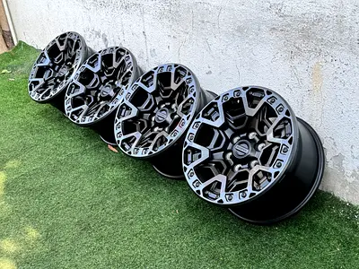 2025 Ford RaptorR 17” rims