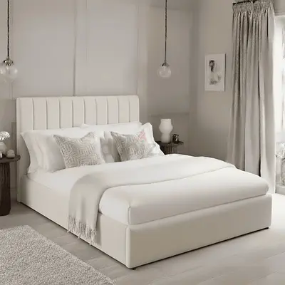 Brand new Queen size bed storage bed family bed nd medical mattress queen bed double bed