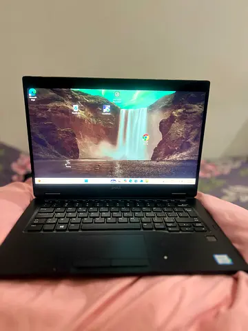 Dell laptop Lattitude 7390 2 in 1