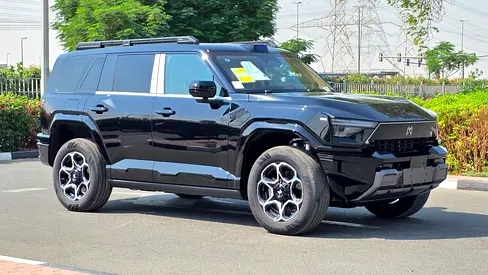 2025 MHERO 817 | BRAND NEW | PLUG IN HYBRID | WARRANTY AND SERVICE CONTRACT