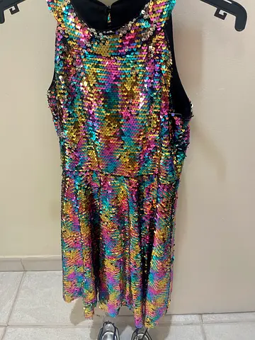 Vibrant Sequin Dress for Special Occasions