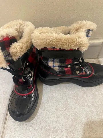 Winter boots girls