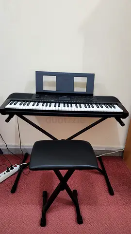 Yamaha PSR E273 Keyboard with Stand and Chair for Sale