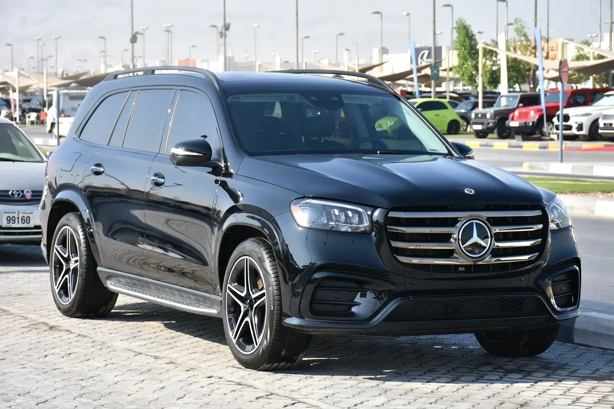Mercedes-Benz GLS-Class 2025 — photo 1 of 15