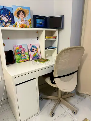 Modern White Study Desk with Adjustable Chair