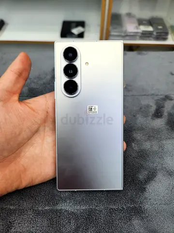 Samsung Galaxy Z Fold 7 256GB With Box