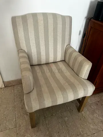 Marina Home padded chair with arms