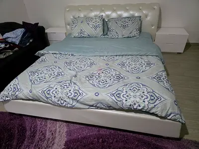 Bedroom set
