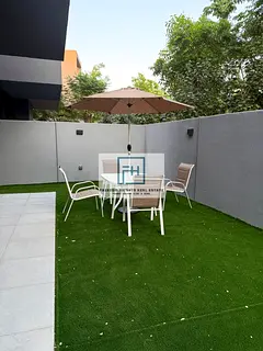 4BED SEMI-DETACHED VILLA WITH BEAUTIFUL LANDSCAPE WORK