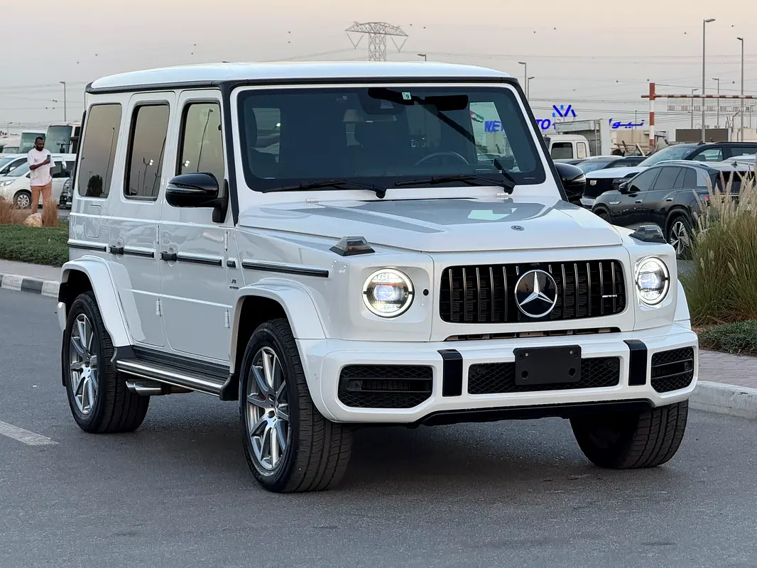 Mercedes-Benz G-Class 2023 — photo 1 of 20